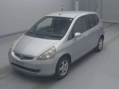 Honda FIT  с аукциона в Японии