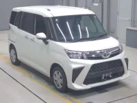 Toyota ROOMY лот № 30048 оценка 4  с аукциона в Японии 4