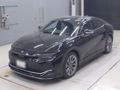 Toyota CROWN CROSSOVER