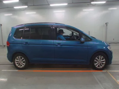 Volkswagen GOLF TOURAN