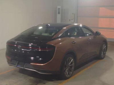 Toyota CROWN CROSSOVER