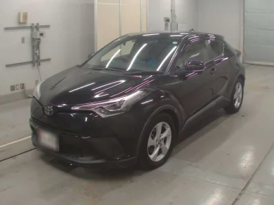 Toyota C-HR  с аукциона в Японии