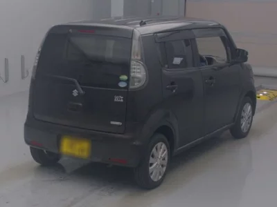 Suzuki MRWAGON