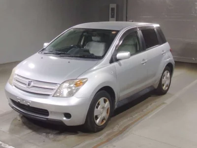Toyota IST