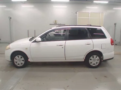 Nissan WINGROAD  с аукциона в Японии