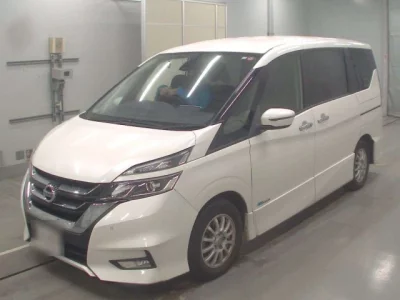 Nissan SERENA  с аукциона в Японии