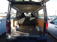 Toyota HIACE VAN лот № 30057 оценка 4.5  с аукциона в Японии 9