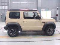 Suzuki JIMNY SIERRA лот № 30061 оценка 5  с аукциона в Японии 2