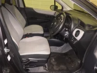 Toyota VITZ лот № 5004 оценка 3.5  с аукциона в Японии 3