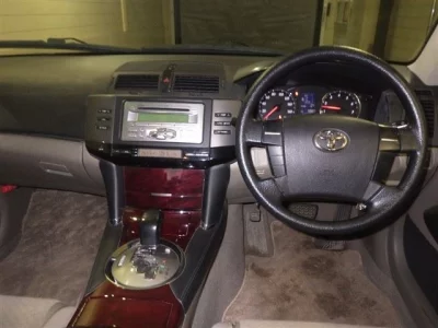 Toyota MARK X  с аукциона в Японии