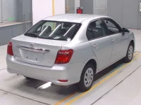 Toyota COROLLA AXIO лот № 30065 оценка 4  с аукциона в Японии 1