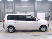 Toyota SUCCEED лот № 30068 оценка 3.5  с аукциона в Японии 2