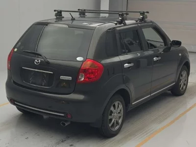 Mazda VERISA