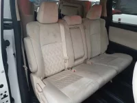 Toyota ALPHARD лот № 30072 оценка 4  с аукциона в Японии 9