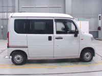 Honda N VAN лот № 30071 оценка 4  с аукциона в Японии 2