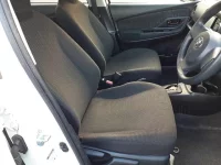 Toyota VITZ лот № 30073 оценка 4.5  с аукциона в Японии 7