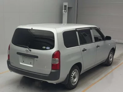 Toyota PROBOX  с аукциона в Японии