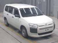 Toyota SUCCEED лот № 30075 оценка 3.5  с аукциона в Японии 4