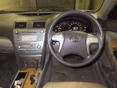 Toyota CAMRY  с аукциона в Японии