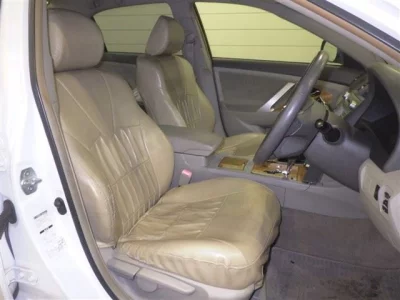 Toyota CAMRY  с аукциона в Японии