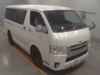 Toyota HIACE VAN лот № 30002 оценка 3.5  с аукциона в Японии 4