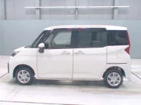 Toyota ROOMY лот № 30080 оценка 4  с аукциона в Японии 3