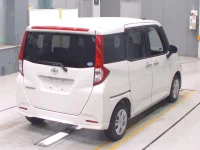 Toyota ROOMY лот № 30080 оценка 4  с аукциона в Японии 1