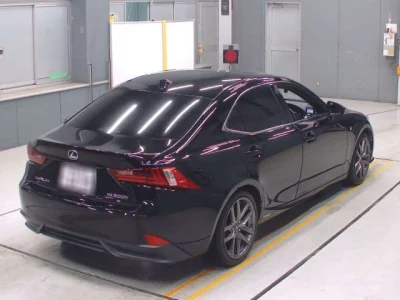 Lexus IS  с аукциона в Японии