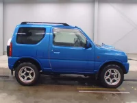 Suzuki JIMNY лот № 5051 оценка 99  с аукциона в Японии 2
