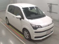 Toyota SPADE лот № 10305 оценка 4  с аукциона в Японии 4