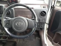 Toyota SPADE лот № 10305 оценка 4  с аукциона в Японии 6