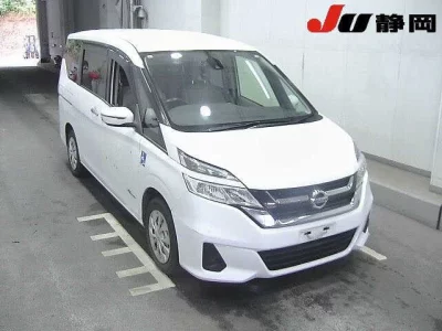 Nissan SERENA  с аукциона в Японии
