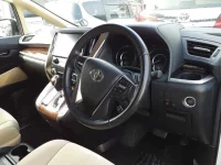 Toyota ALPHARD лот № 30085 оценка 4  с аукциона в Японии 6