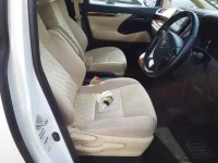 Toyota ALPHARD лот № 30085 оценка 4  с аукциона в Японии 7