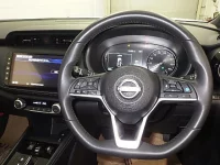 Nissan KICKS лот № 1005 оценка 5  с аукциона в Японии 2
