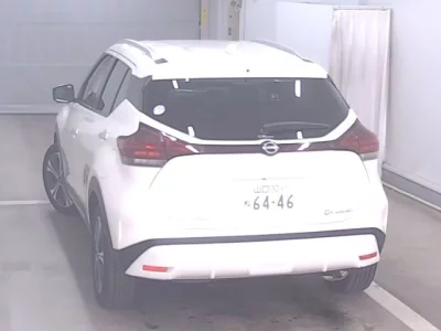 Nissan KICKS  с аукциона в Японии