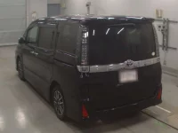 Toyota VOXY лот № 30012 оценка RA  с аукциона в Японии 5