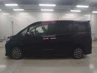 Toyota VOXY лот № 30012 оценка RA  с аукциона в Японии 3