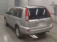 Nissan X-TRAIL лот № 10319 оценка 3  с аукциона в Японии 5