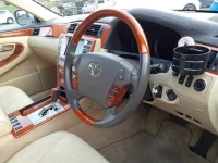 Toyota CROWN лот № 30095 оценка 3.5  с аукциона в Японии 6