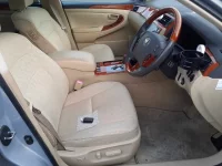 Toyota CROWN лот № 30095 оценка 3.5  с аукциона в Японии 7