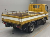 Toyota DYNA лот № 63512 оценка 3  с аукциона в Японии 1