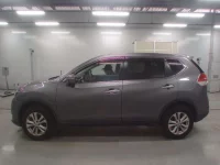 Nissan X-TRAIL лот № 30024 оценка 4  с аукциона в Японии 3