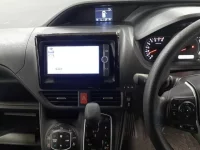 Toyota NOAH лот № 30026 оценка R  с аукциона в Японии 8