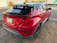 Toyota C-HR лот № 50058 оценка 4  с аукциона в Японии 1