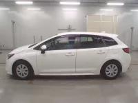 Toyota COROLLA TOURING лот № 90074 оценка 3.5  с аукциона в Японии 3