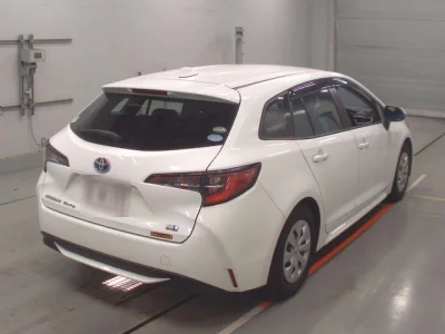 Toyota COROLLA TOURING  с аукциона в Японии