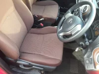 Toyota VITZ лот № 30028 оценка 3.5  с аукциона в Японии 7