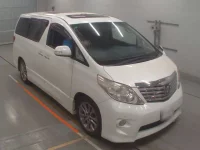 Toyota ALPHARD лот № 30031 оценка 3.5  с аукциона в Японии 4