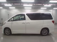 Toyota ALPHARD лот № 30031 оценка 3.5  с аукциона в Японии 3